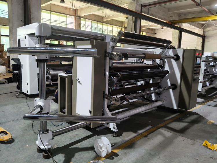 1600型高速分切机调式